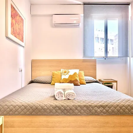 Διαμέρισμα Spacious, Sunny Flat By Of Arts & Sciences