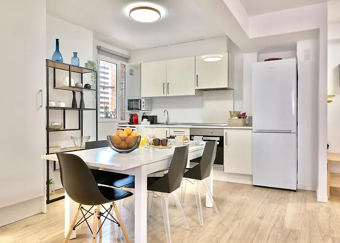 Spacious, Sunny Flat By Of Arts & Sciences Apartment Valencia