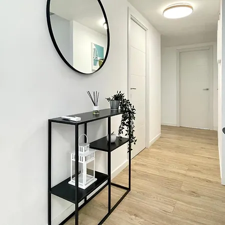 Spacious, Sunny Flat By Of Arts & Sciences Apartament *