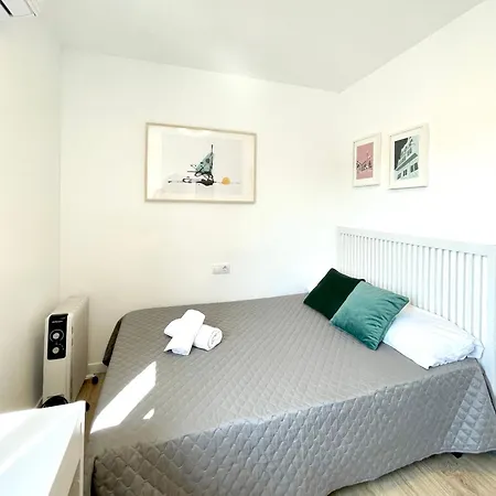 Apartament Spacious, Sunny Flat By Of Arts & Sciences Walencja