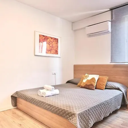 Spacious, Sunny Flat By Of Arts & Sciences * Walencja